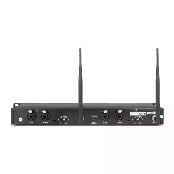 Sistema di monitoraggio in-ear - In Ear Monitors For Singers recensione e prezzo